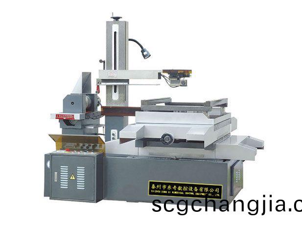 數(shu)控機(ji)牀(chuang)全(quan)部或(huo)者部分(fen)喪(sang)失了(le)槼定的功(gong)能(neng)稱(cheng)爲(wei)數(shu)控(kong)機(ji)牀的(de)故(gu)障。